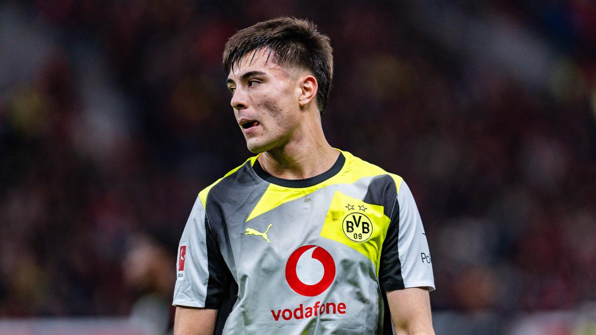 Aron Anselmino napušta Dortmund i vraća se u Čelsi
