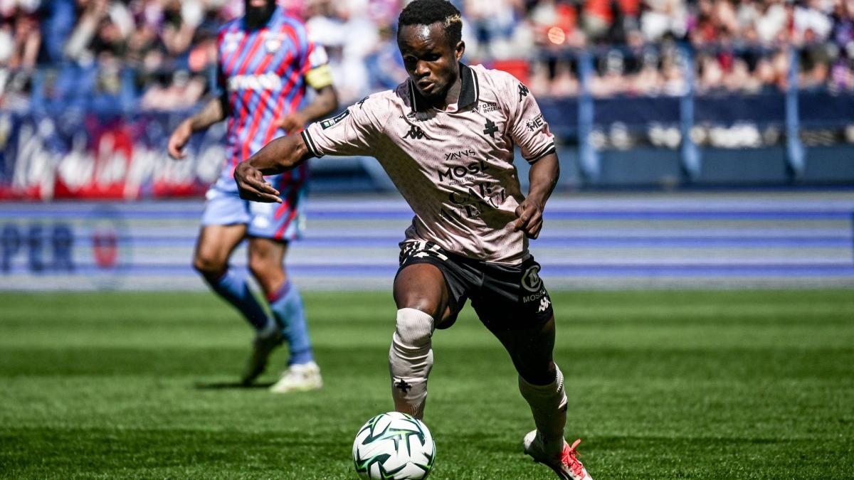 FK Mec: Šejh Sabali se približava MLS-u