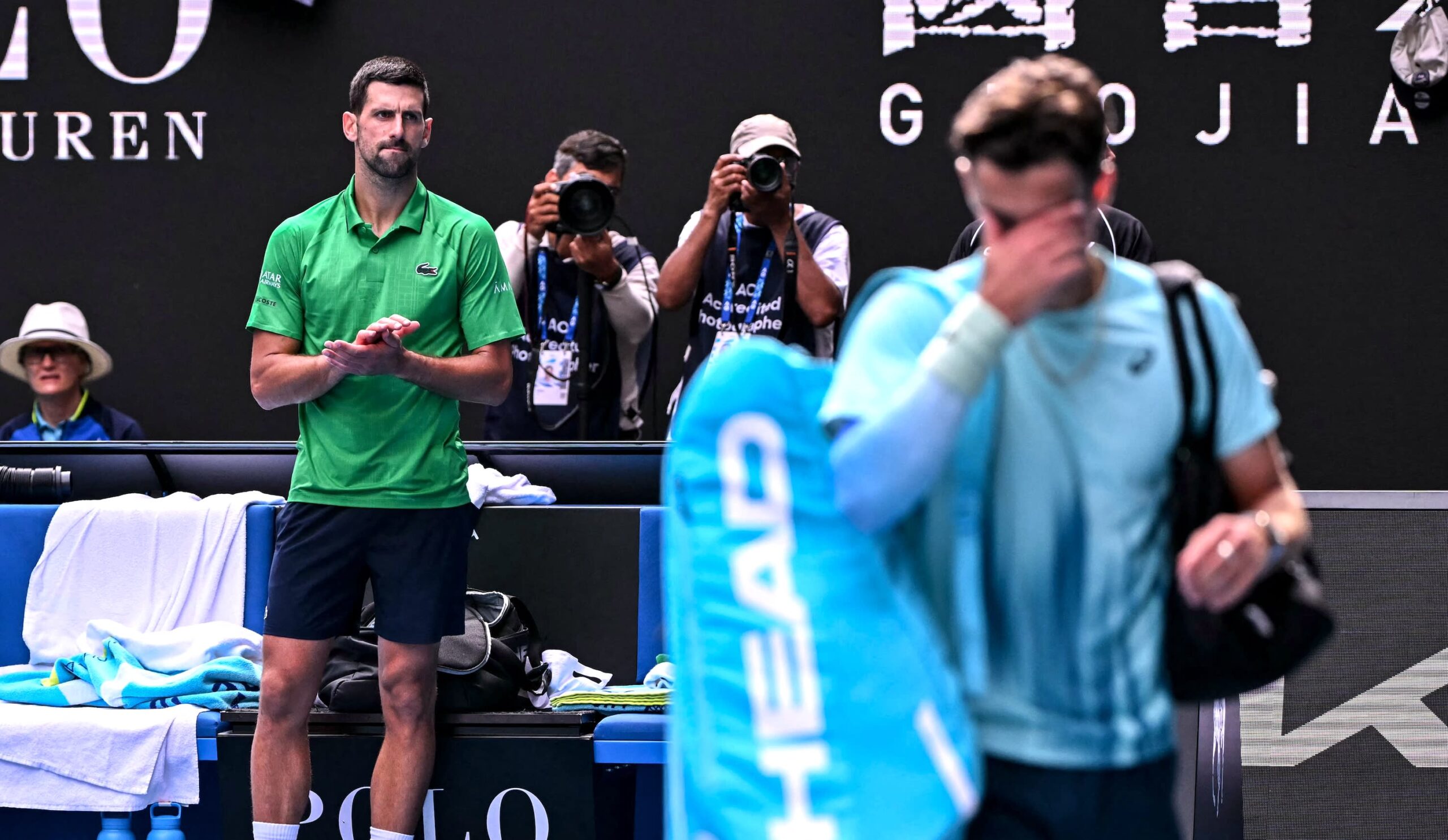 Novak Đoković napreduje u polufinale Otvorenog prvenstva Australije nakon što se Lorenco Museti povlači zbog povrede