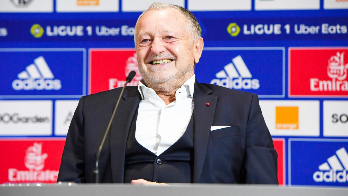OL: Jean-Michel Aulas 'lep zahtev Karim Benzema