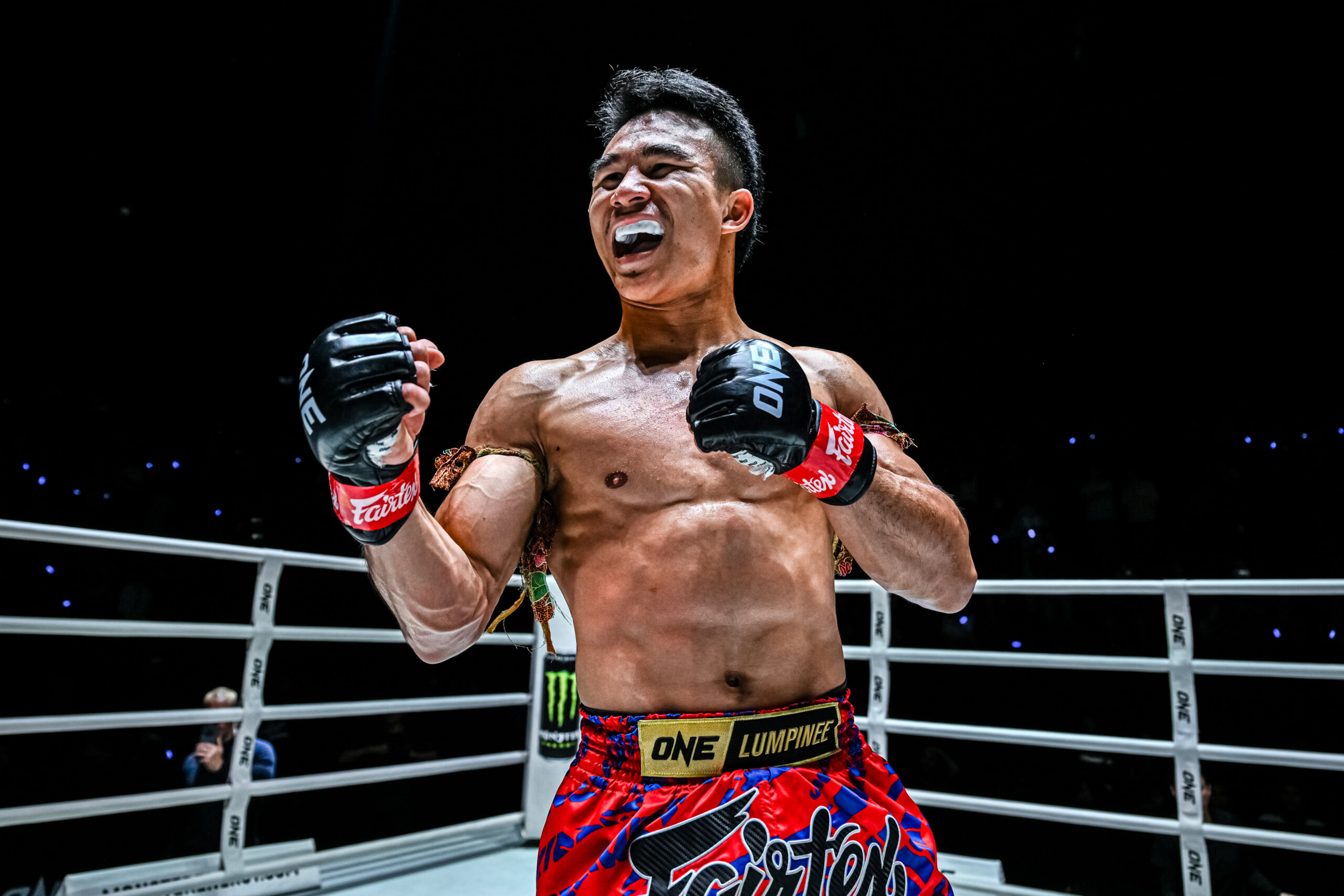 Worapon Lukjaoporongtom Kongkula Jitmuangnon ONE Friday Fights 127 8