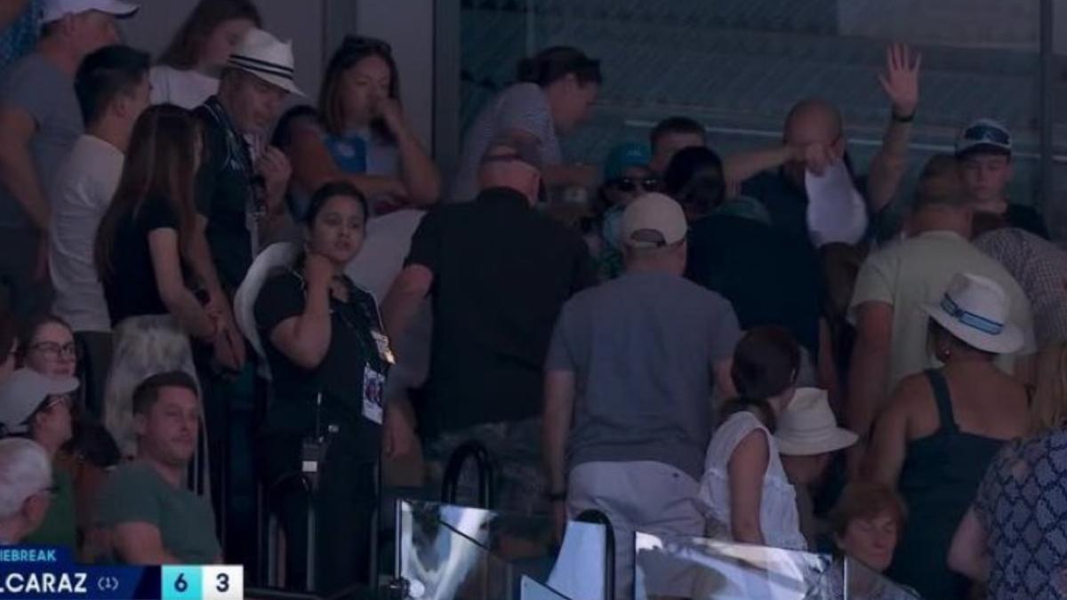 Tenis ima zdravstveni problem sa navijačima: Alkarazov taj-brejk je prekinut na 10 minuta