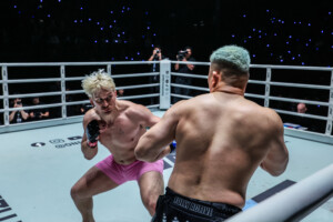 Ben Tinan Riugo Takeuchi jedan borba noć 40 5