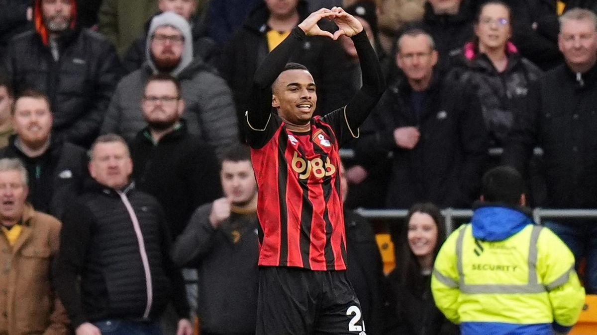 Bornmut: PSŽ, Liverpul i Real Madrid u borbi za Eli Junior Kroupi