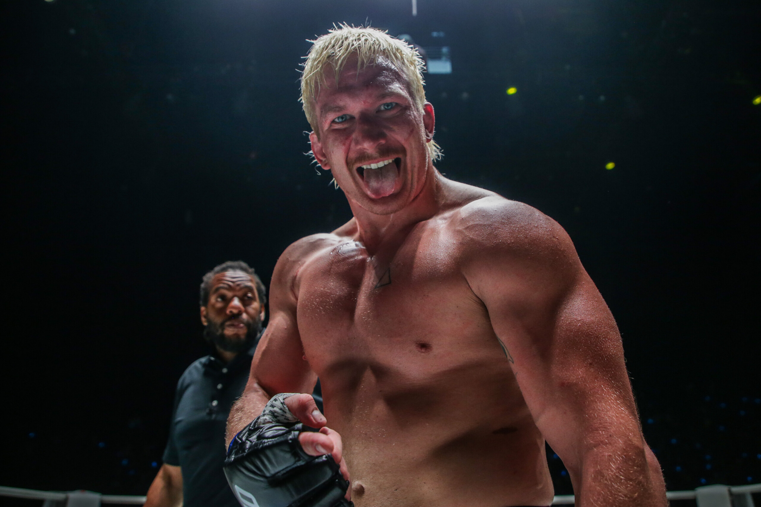 Ben Tynan Kang Ji Won ONE Fight Night 16 68