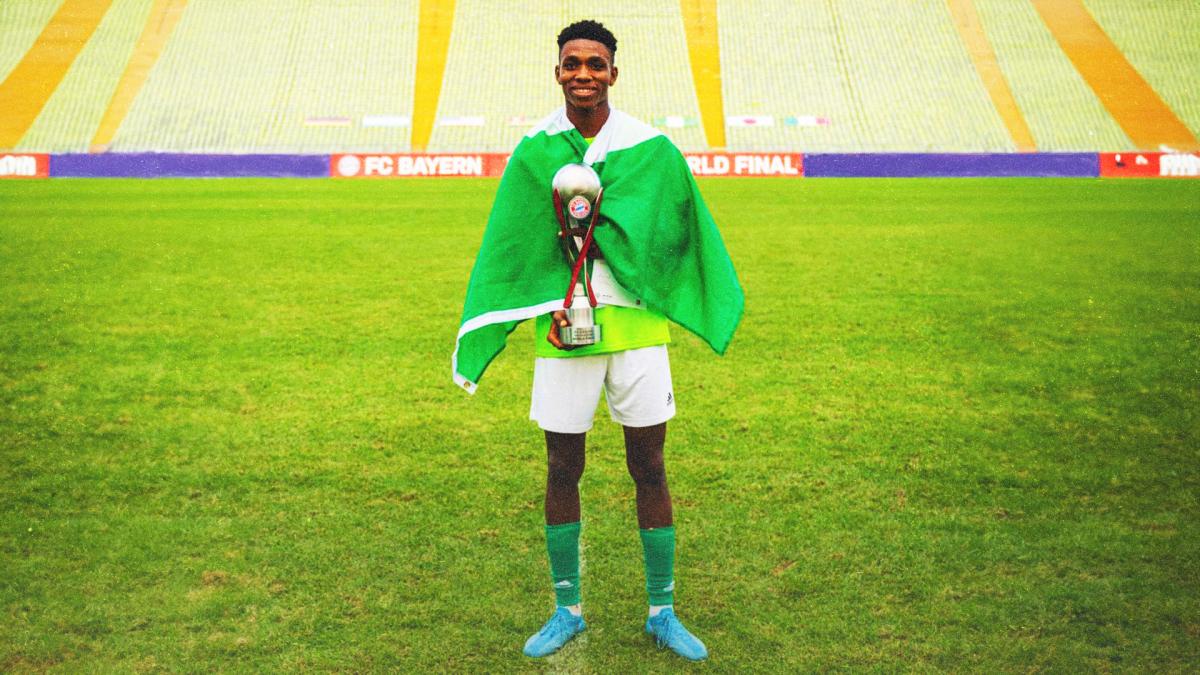 Lepo je pozajmiti Orakpo Nensi