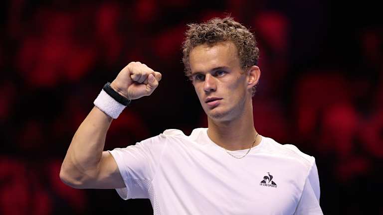 Van Assche se takmičio na 2023 i 2024 Next Gen ATP Finals.