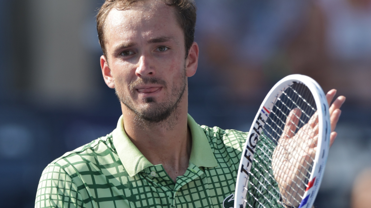 Medvedev je učvršćenje u polufinalu turnira Dubai 500