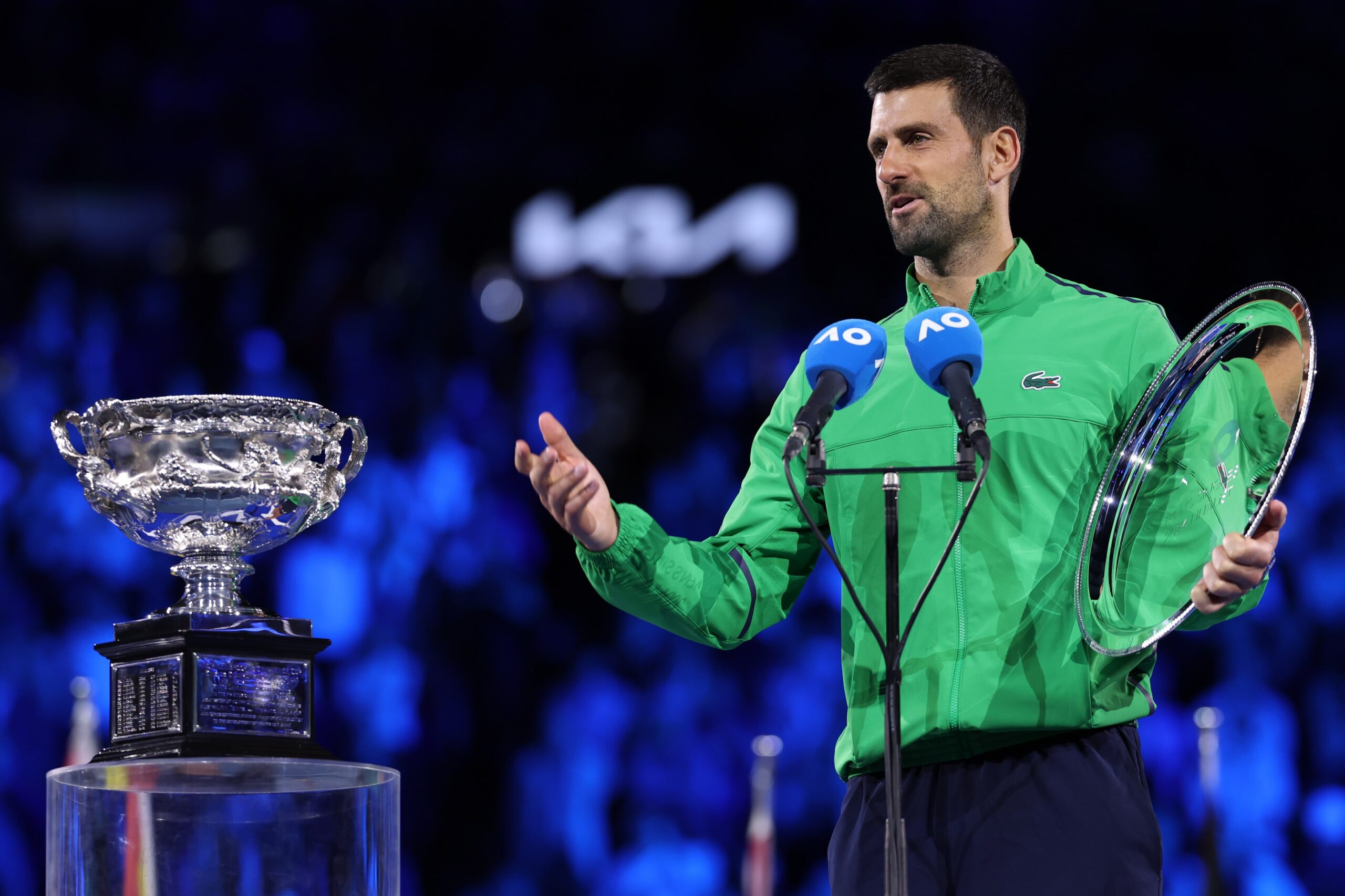 "Nije bilo fer!": Novak Đoković šali se igrajući "dva protiv jednog" u AO finalu sa Alkarazom i prisutnim Rafaelom Nadalom