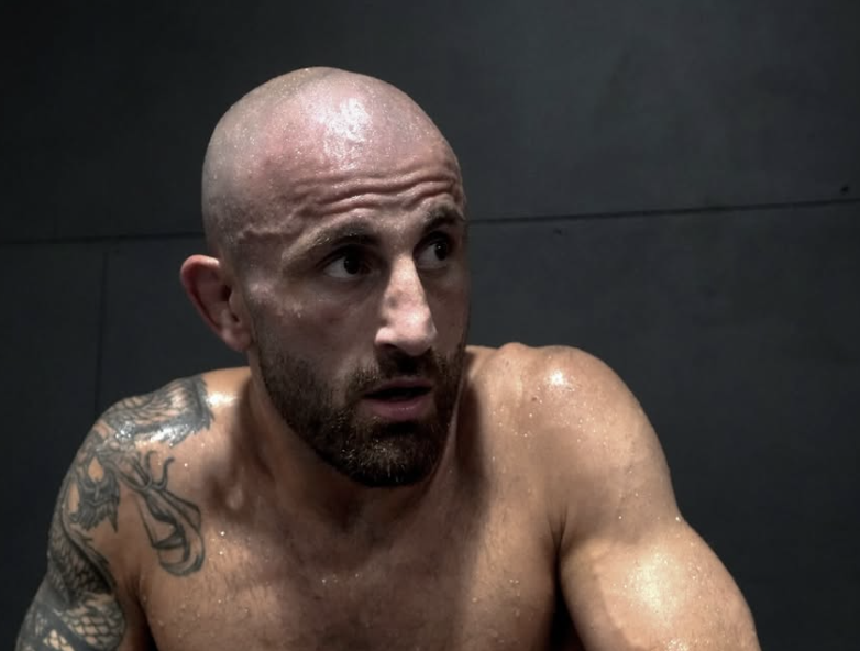 Volkanovski je razmišljao o penziji pre svoje poslednje borbe