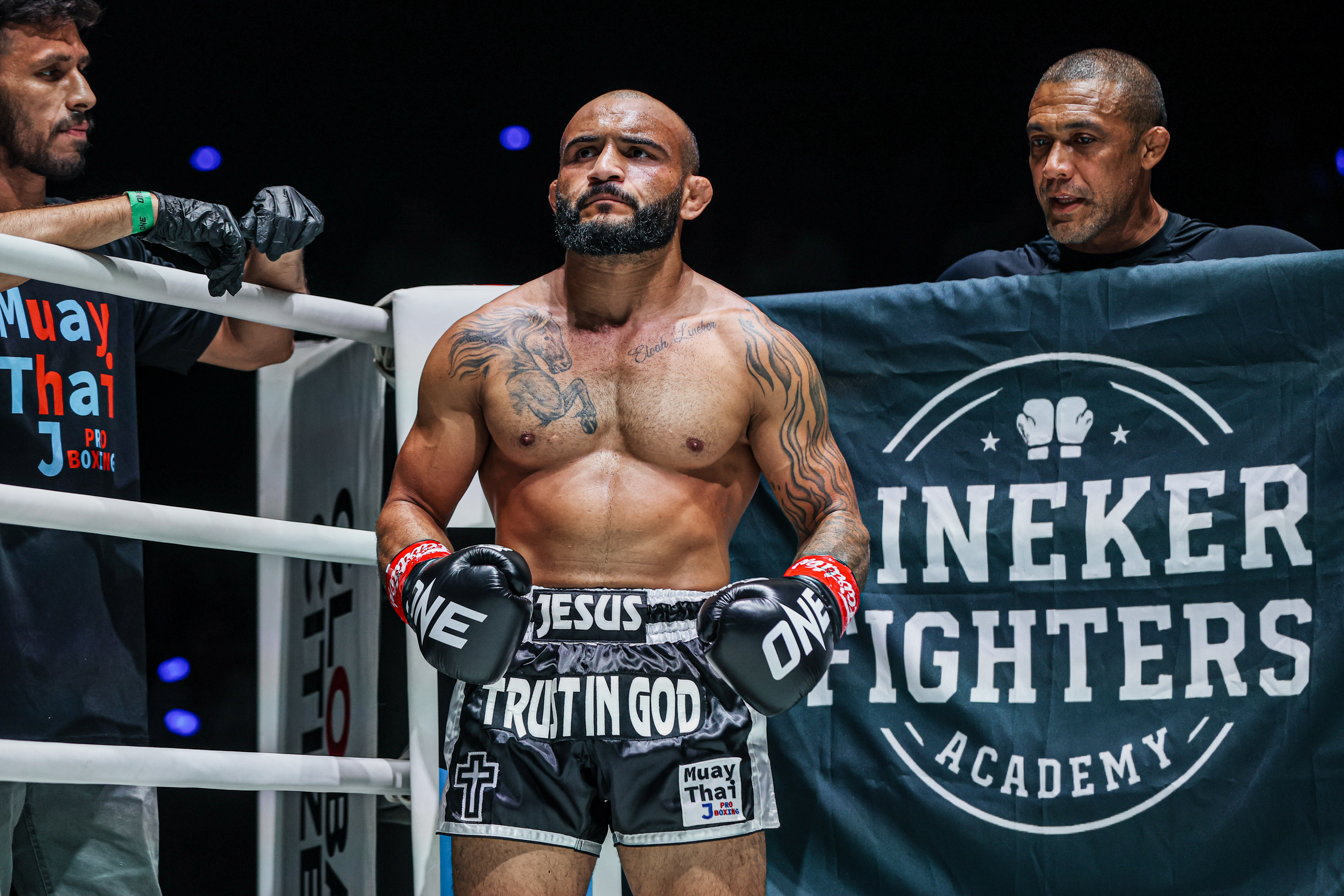 Ben Voolliss John Lineker ONE Fight Night 41 9.jpg