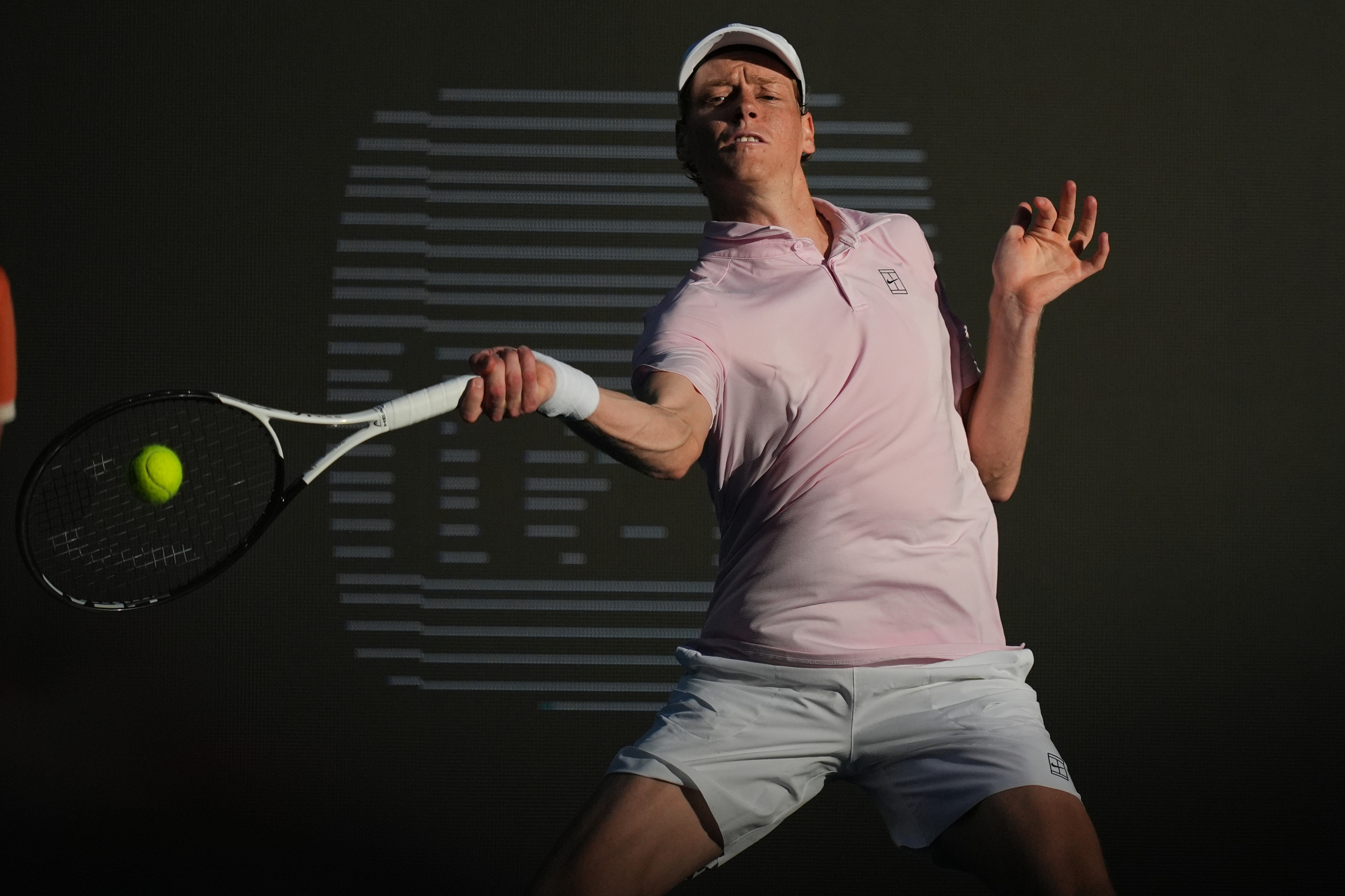 Jannik Siner smanjio 160 poena Karlosa Alkaraza