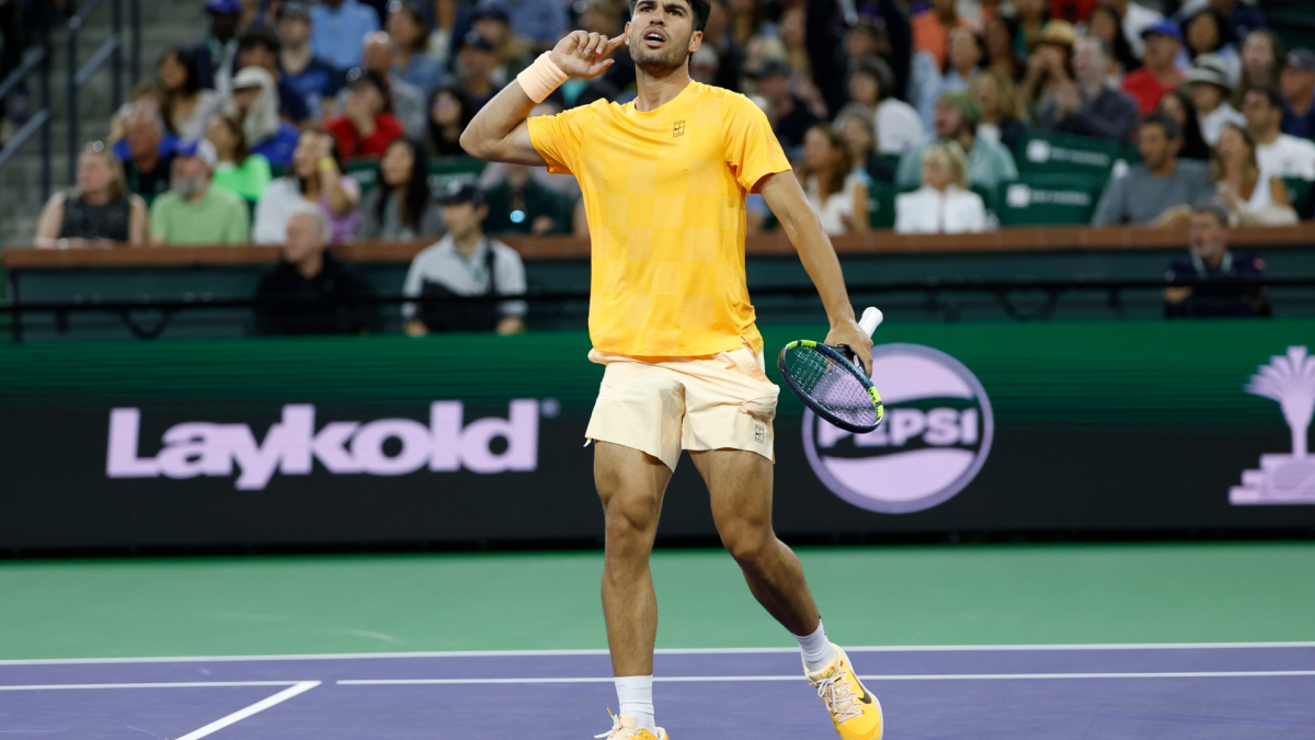 Alkaraz je ostao sam protiv Ruuda forhendom pri brzini od 178 kilometara na sat i produžava svoj niz bez poraza