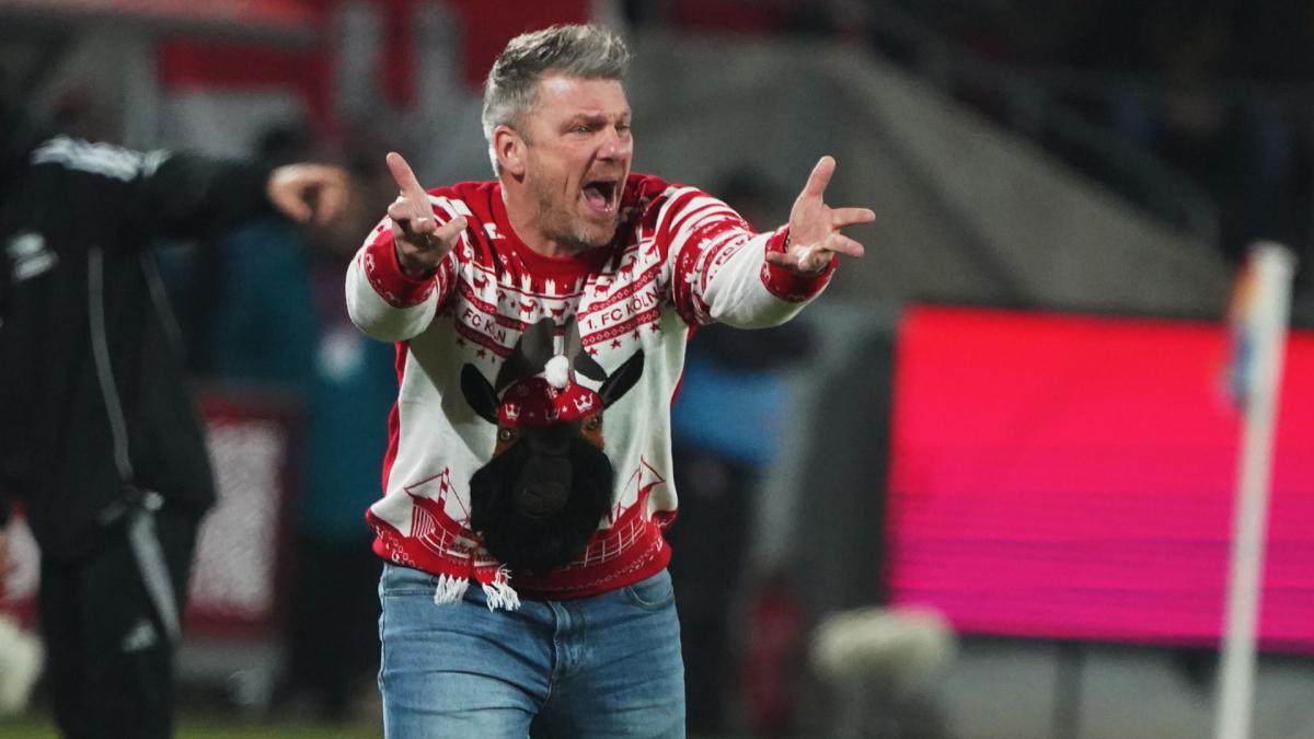 Keln se rastaje sa svojim trenerom