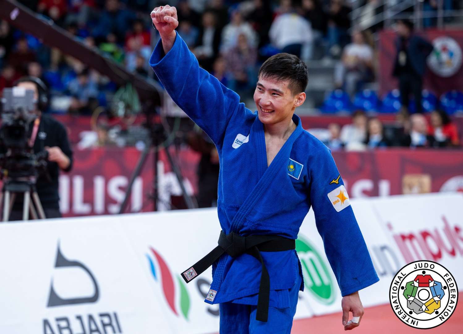 Nurkanat Serikbajev na vrhu u Tbilisiju U66kg