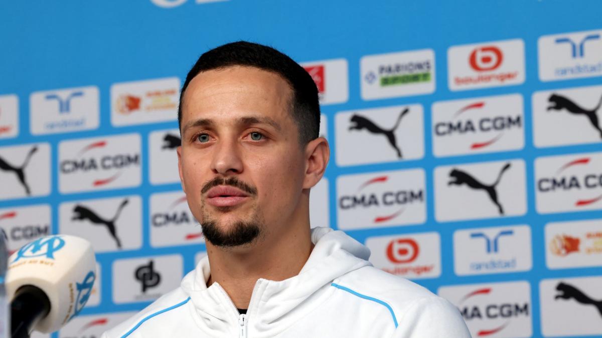 Veoma loše miriše na bivšeg OM flopa Luiza Felipea