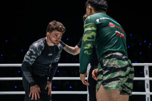 Dante Leon Kenta Ivamoto jedan borba noć 42 5