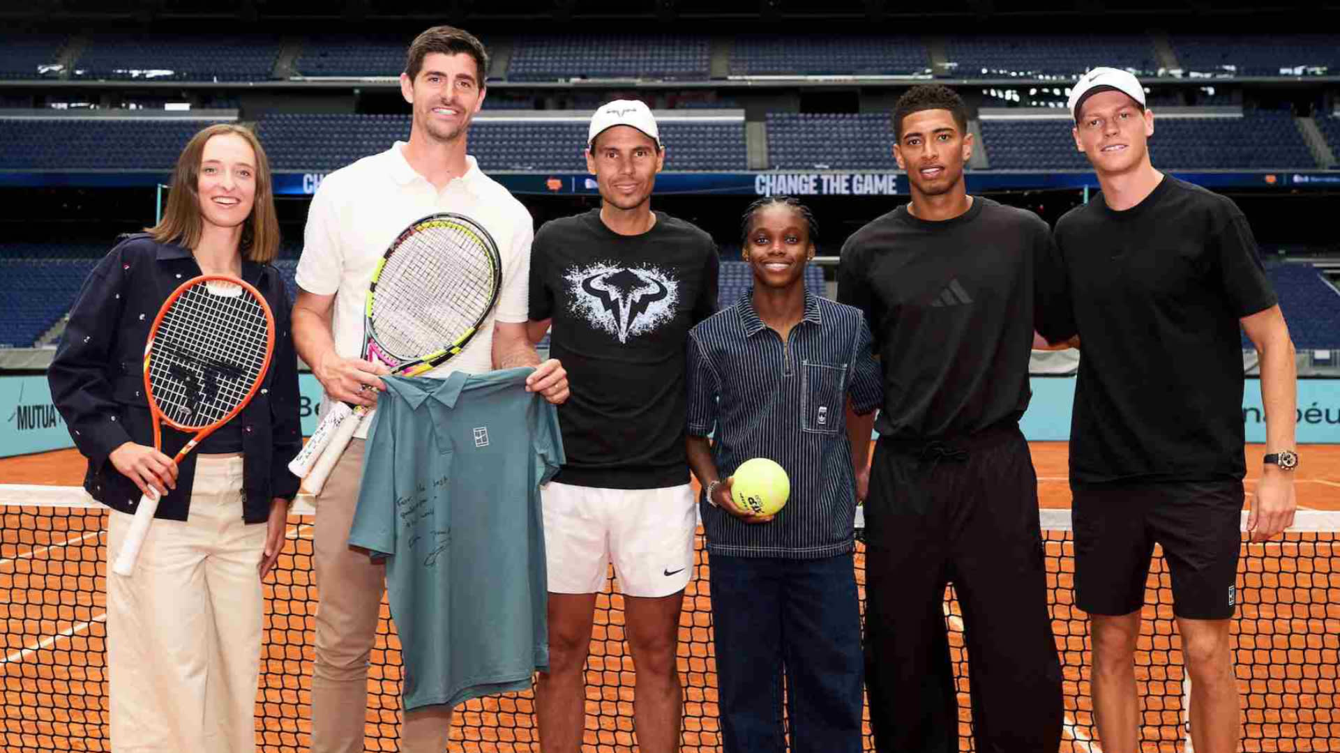 GLEDAJTE: Jannik Sinner, Iga Sviatek i drugi Madrid Open zvezde treniraju na stadionu Real Madrida