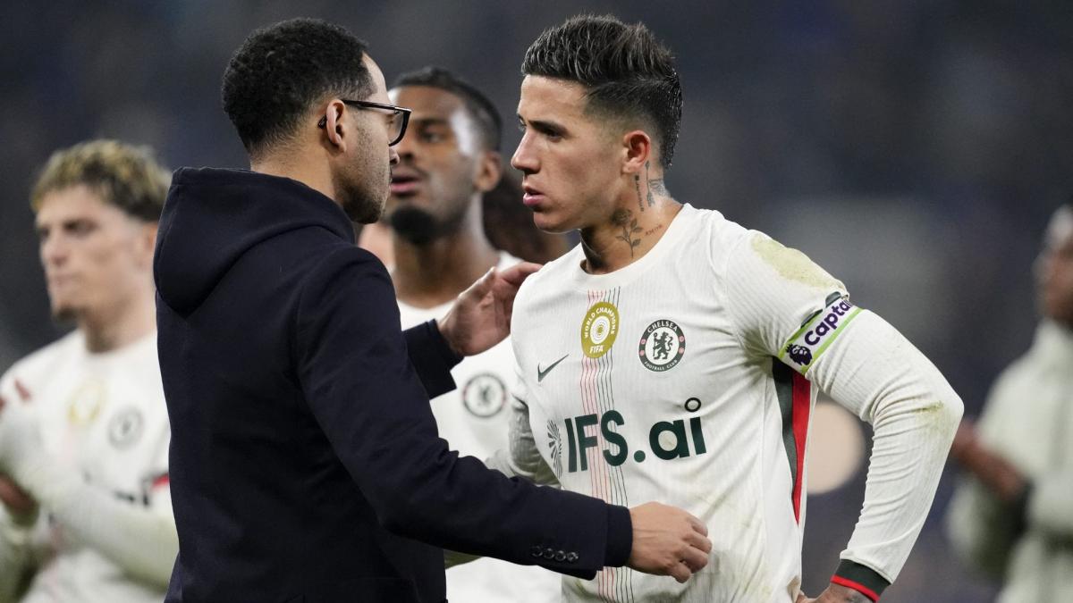 Čelsi: Liam Rosenior otpušta Enza Fernandeza!