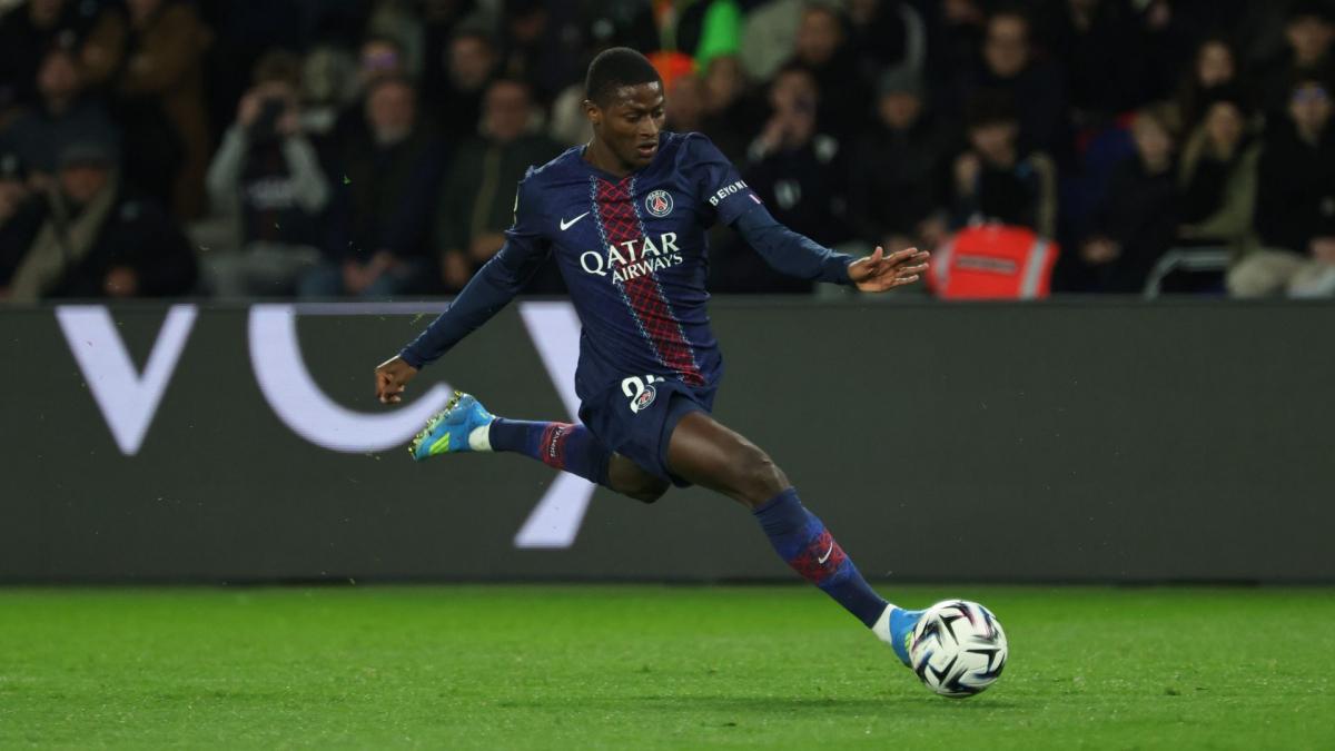 Ekipa PSŽ-a u Anžeru sa Nunom Mendesom, ali bez Vitinhe