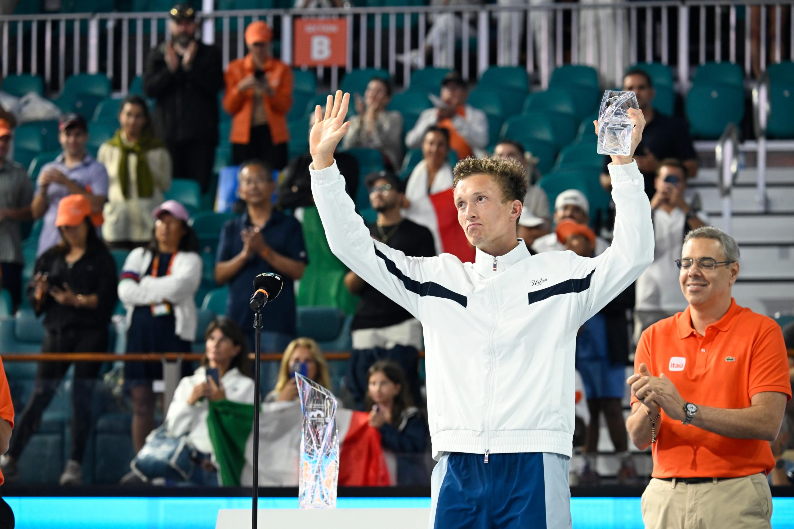 Još jedan pas se pridružuje lovu: Jiri Lehecka i anatomija proboja