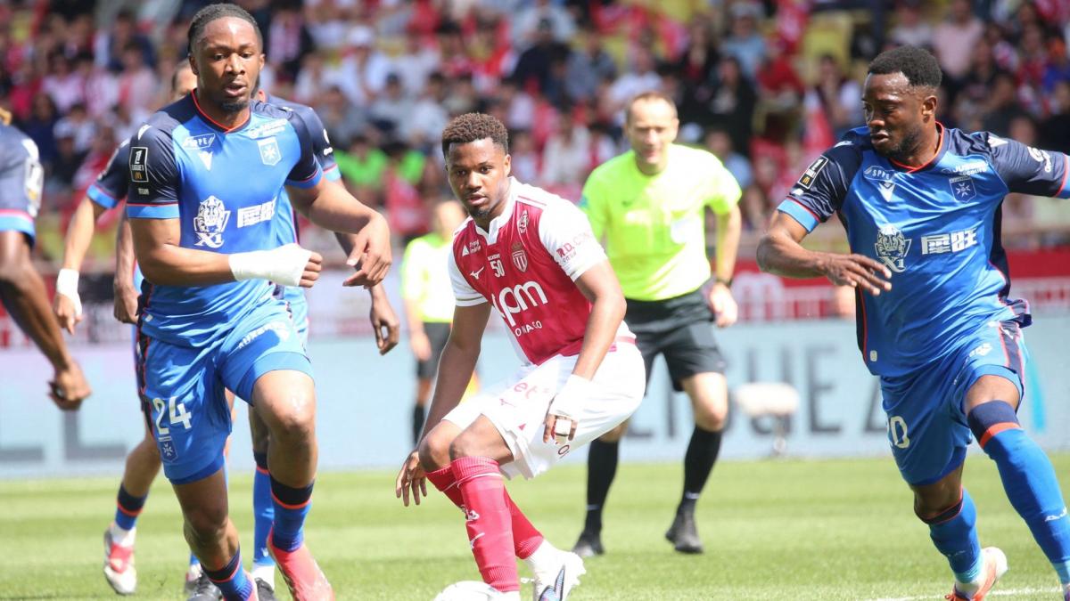 Liga 1: uzdrmana u prvom poluvremenu, AS Monako izbegava utapanje i ograničava štetu protiv AJ Aukerre