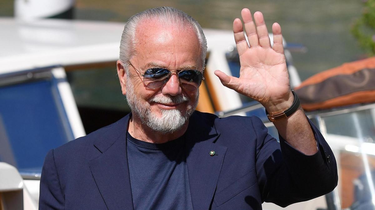 "Majstori fudbala": De Laurentiis uništava FIFA, UEFA i agente