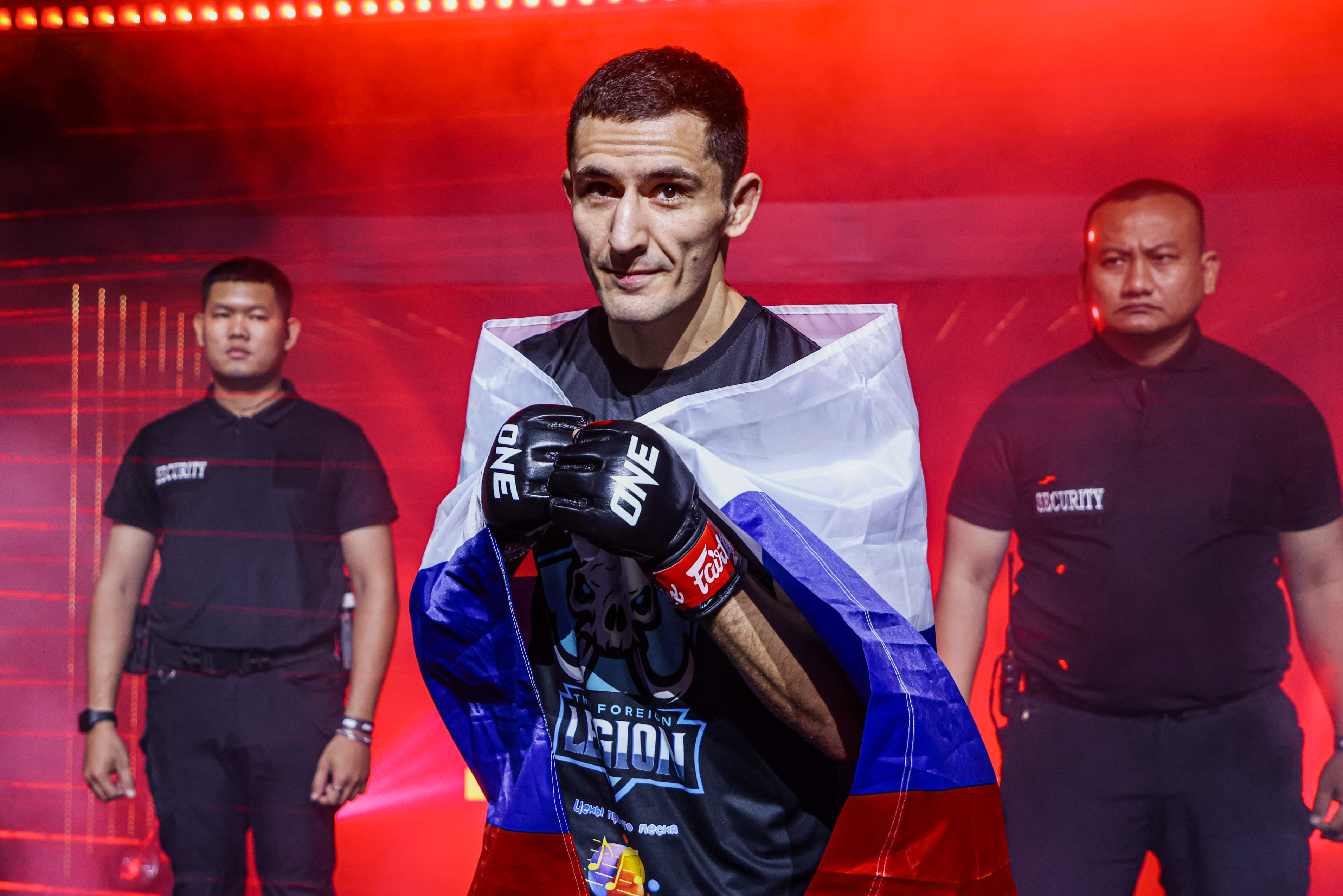 Dmitrij Kovtun Mohanad Battbootti ONE Fight Night 42 2.jpg