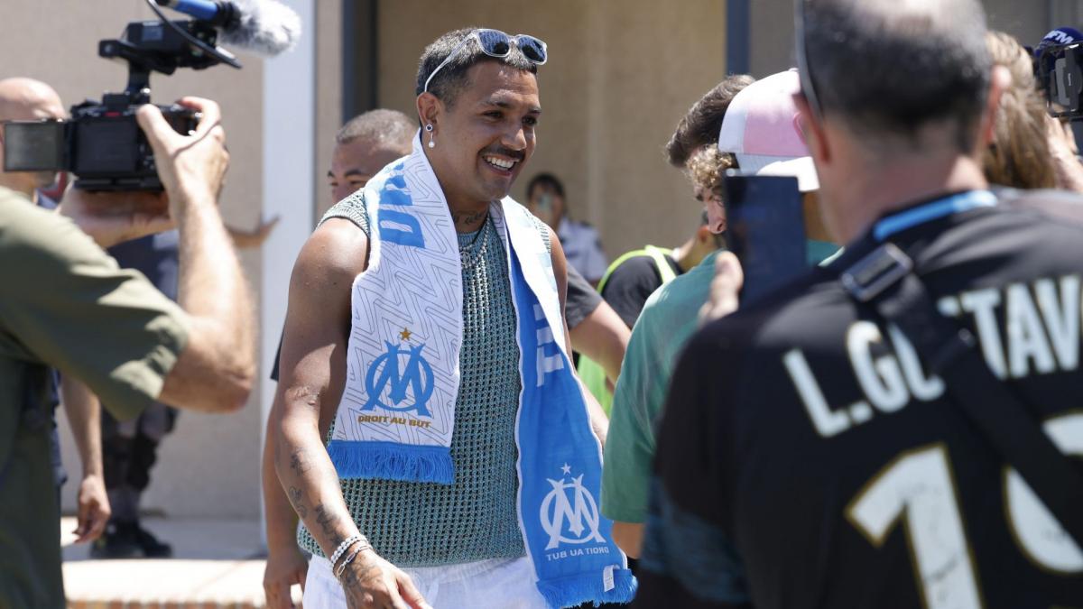 OM: Facundo Medina besan zbog odlaska De Zerbija