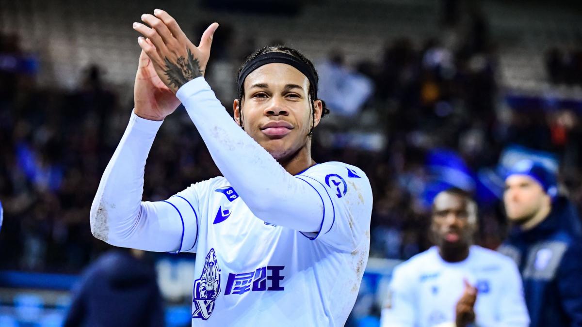 Oker: Petarda Kevina Danoa protiv Monaka