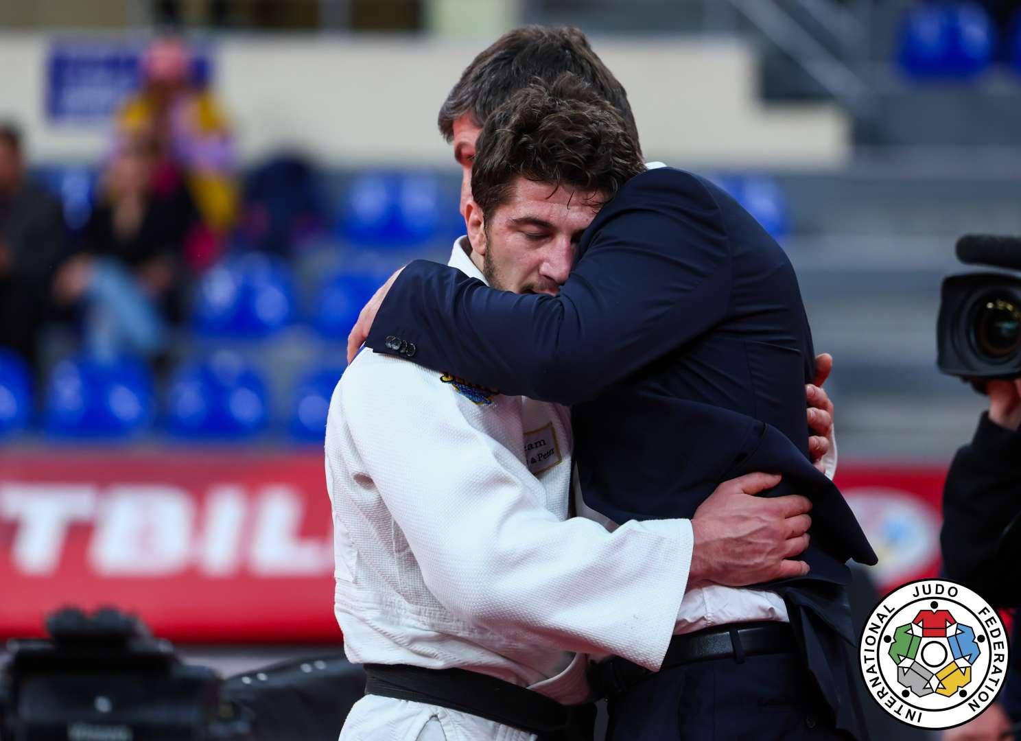 Povreda kolena završava finale Majdov i Maisuradze