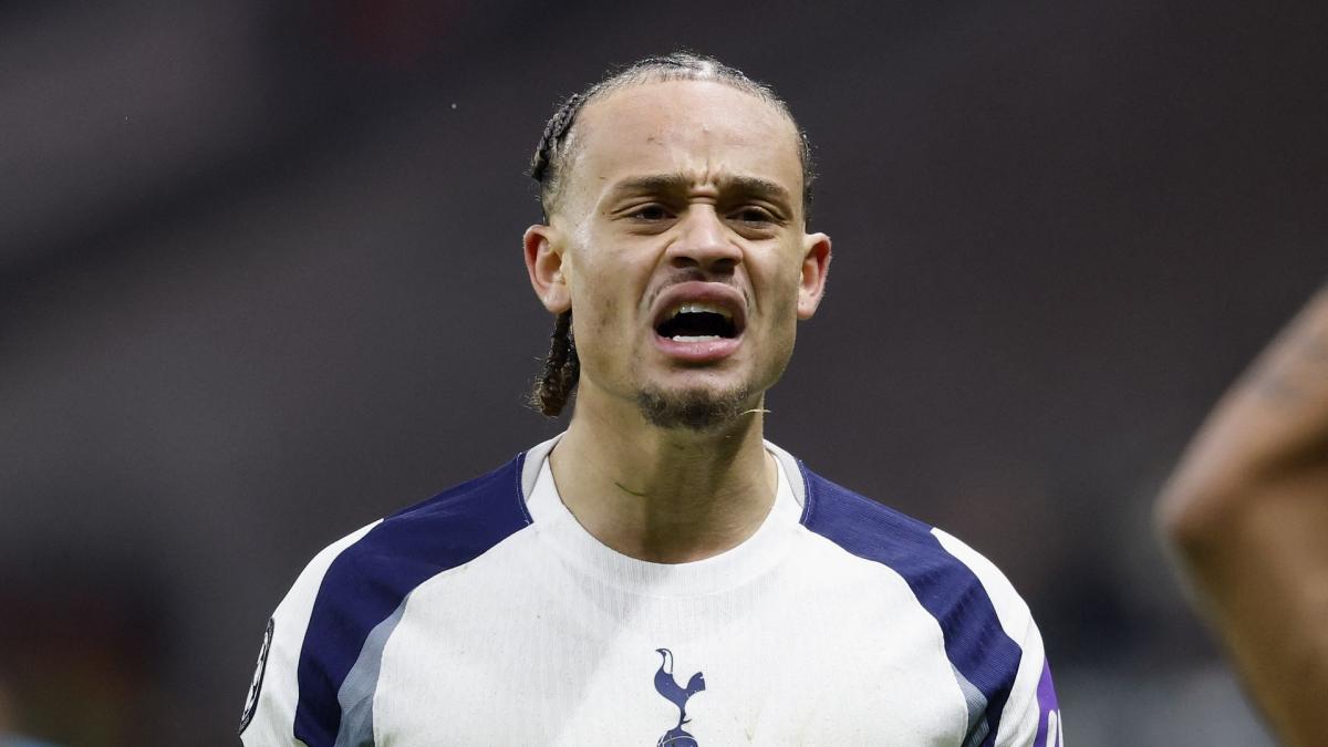 Totenhem: Fantastičan gol Ćavija Simonsa da spasi Spurse