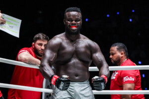 Anatolij Malihin Oumar Kejn Unutrašnji krug 15. maj 4