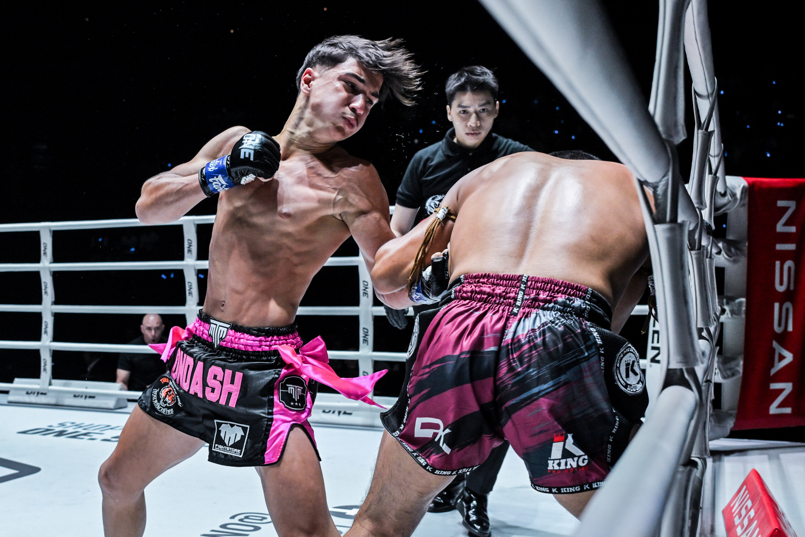 Ramadan Ondash (L) vs Pichitchai PK Saenchai (R) at ONE Friday Fights 61