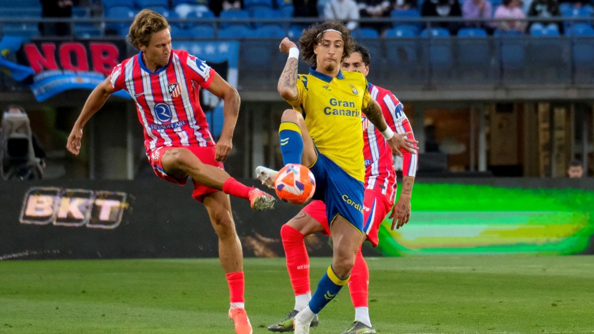 Atletiko: Informacije Markosa Llorentea o budućnosti Juliana Alvareza