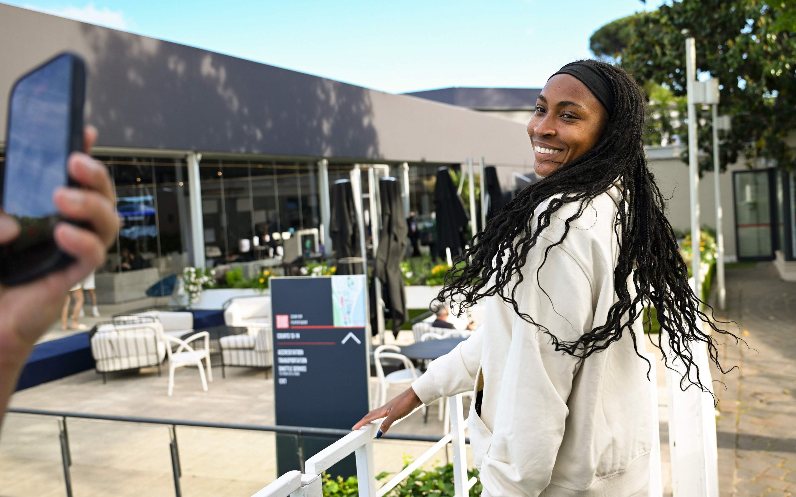 Coco Gauff drži Prakash Amritraj na nogama nakon povratka u finale Rima: "Da li ti izgledam kao Raven-Simone?"
