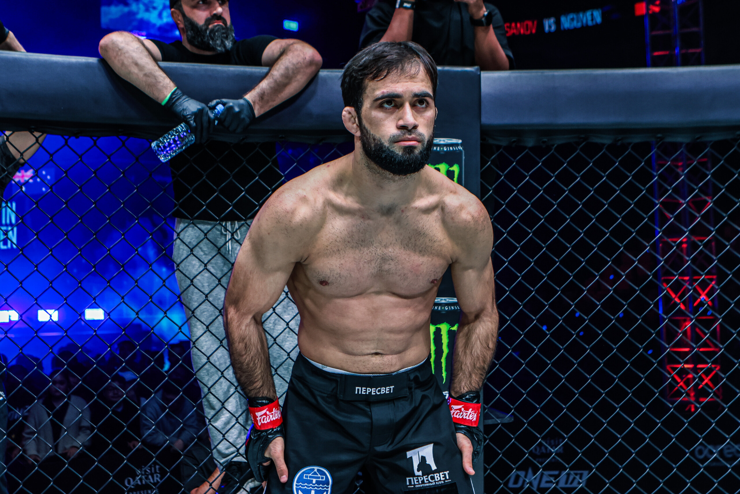 Russian MMA fighter Shamil Gasanov bows in the Circle