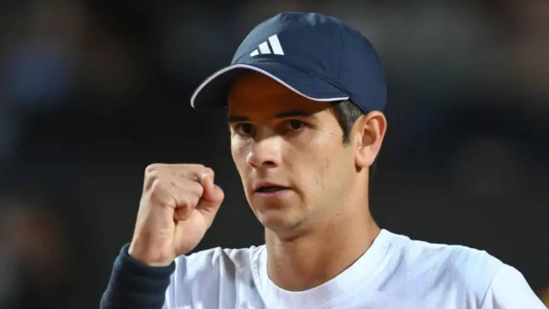 Vozač rođen u Madridu pobedio je američkog učenika Tiena 6-1, 6-4 u još jednoj egzibiciji