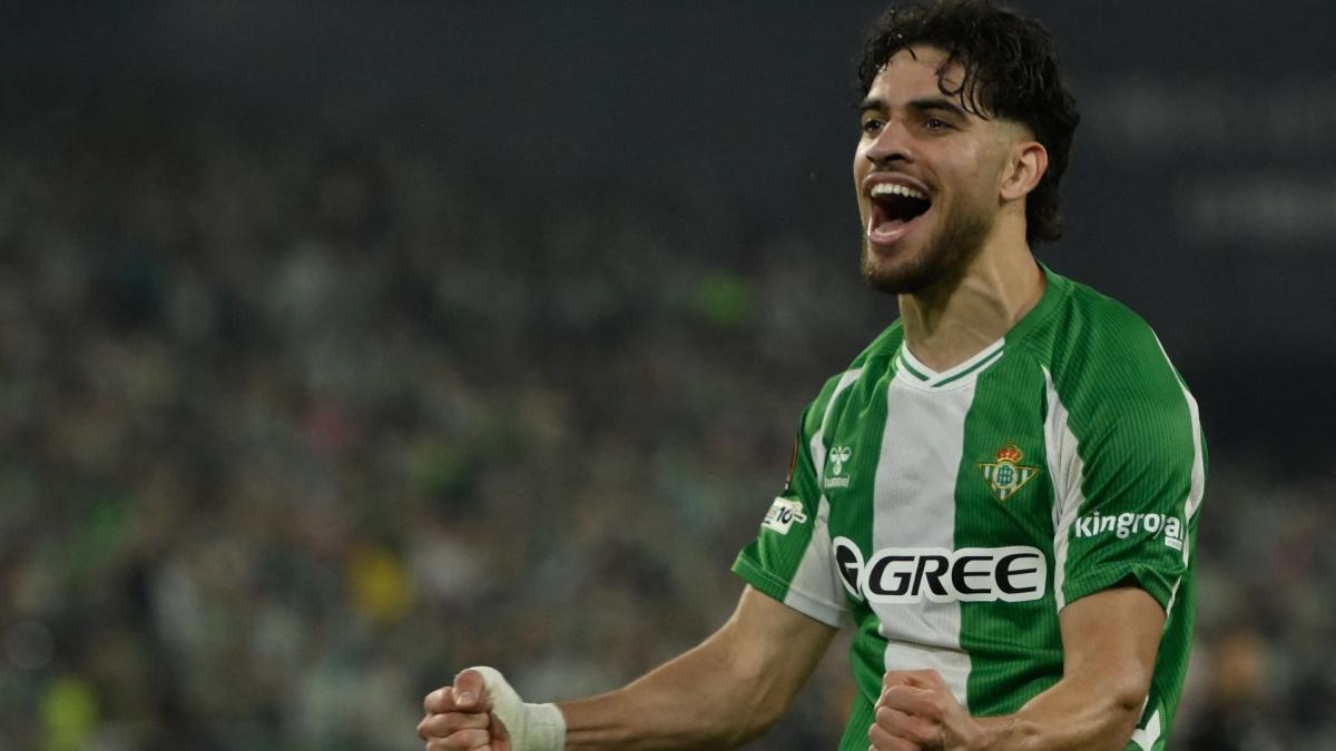 Marokanski zvezda Betis Abde je priželjkivan od strane 3 velika evropska kluba!