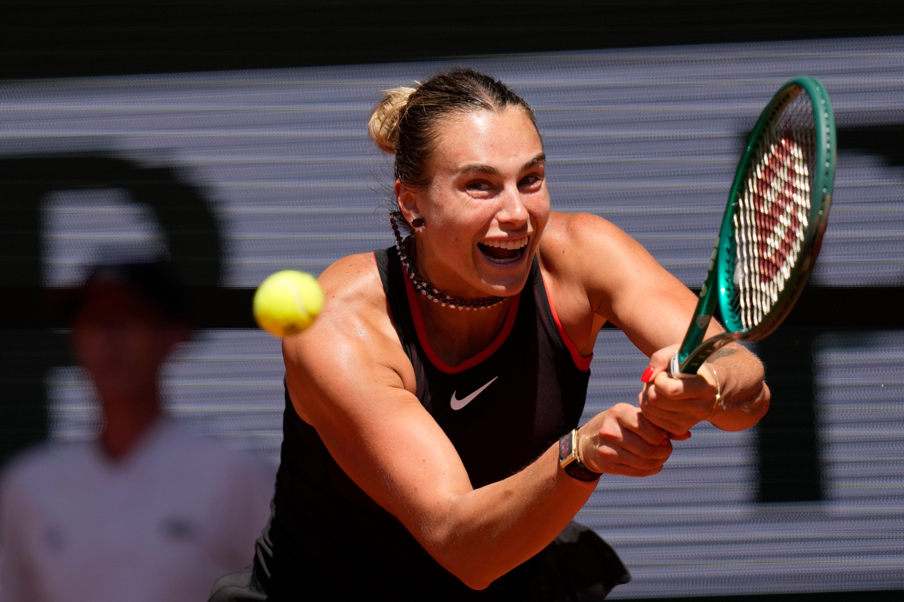 Sabalenka negira da je "licemer" zbog igranja sa draguljima vrednim 87.000 evra: "Dve stvari su zbunjene"