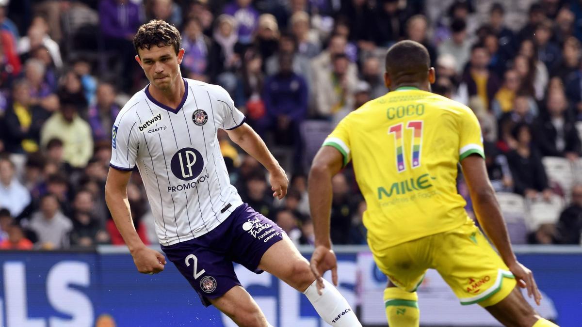 Tuluz produžiti Rasmus Nicolaisen