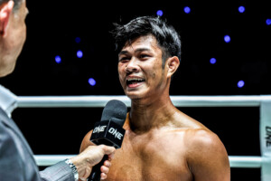 Kongchai Chanaidonmueang porazio Valerii Strungari nokautom u The Inner Circle3