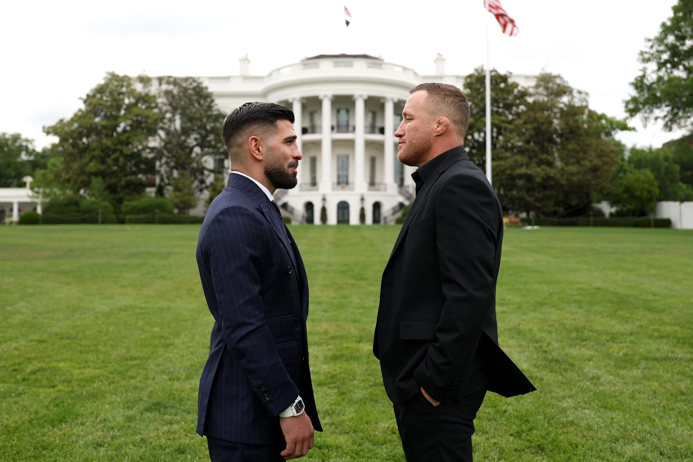 Justin Gaethje čini stvari ličnim sa Ilia Topuria "On misli da je Bog"