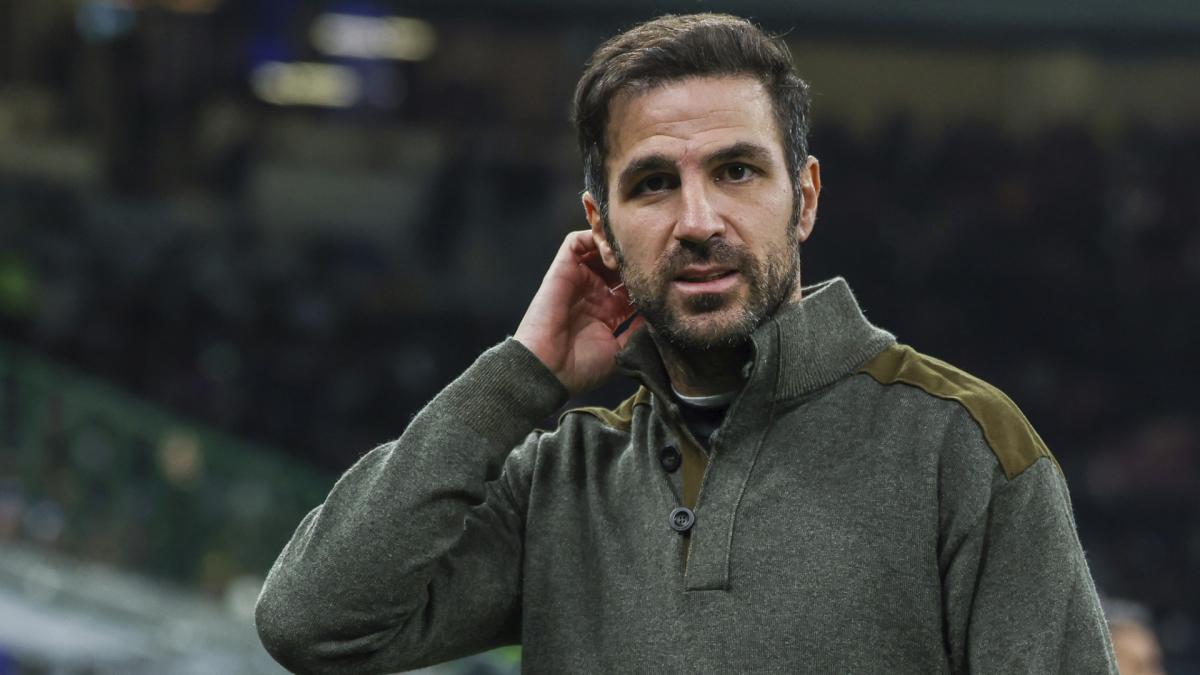 Komo: Sesц Fabregas jako osvetljava Seriju A
