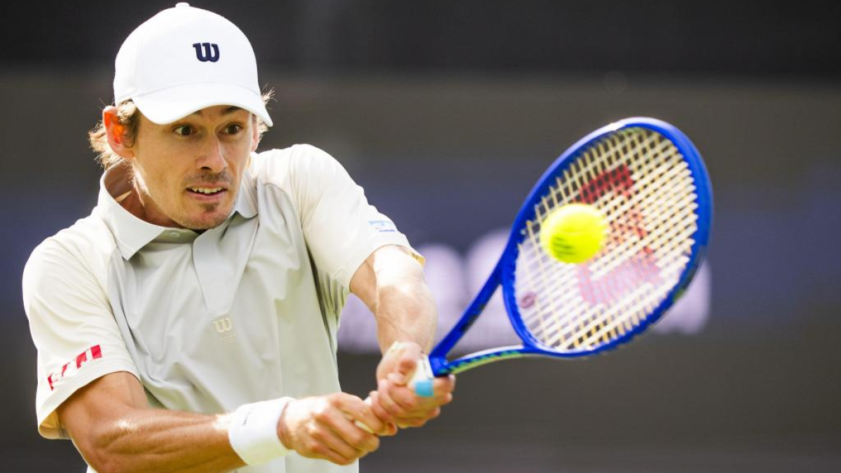 Majchrzak i De Minaur će igrati finale u Suddukeu