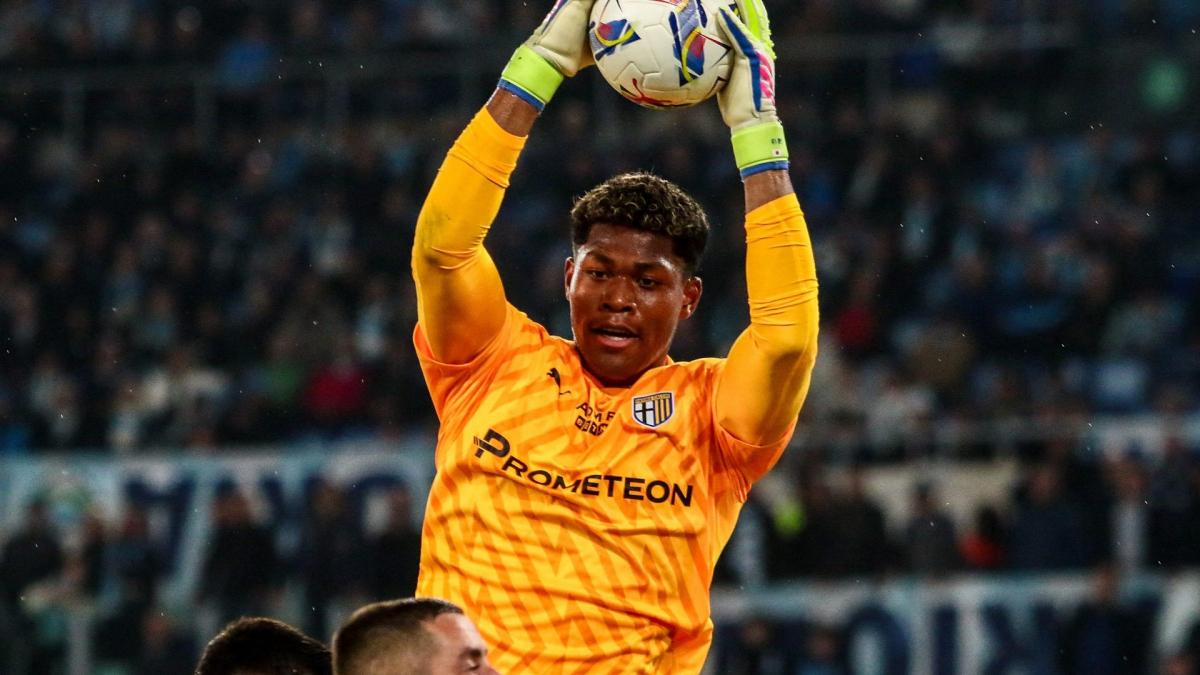 PSG : Parme se lance à la recherche d’un gardien pour remplacer Zion Suzuki