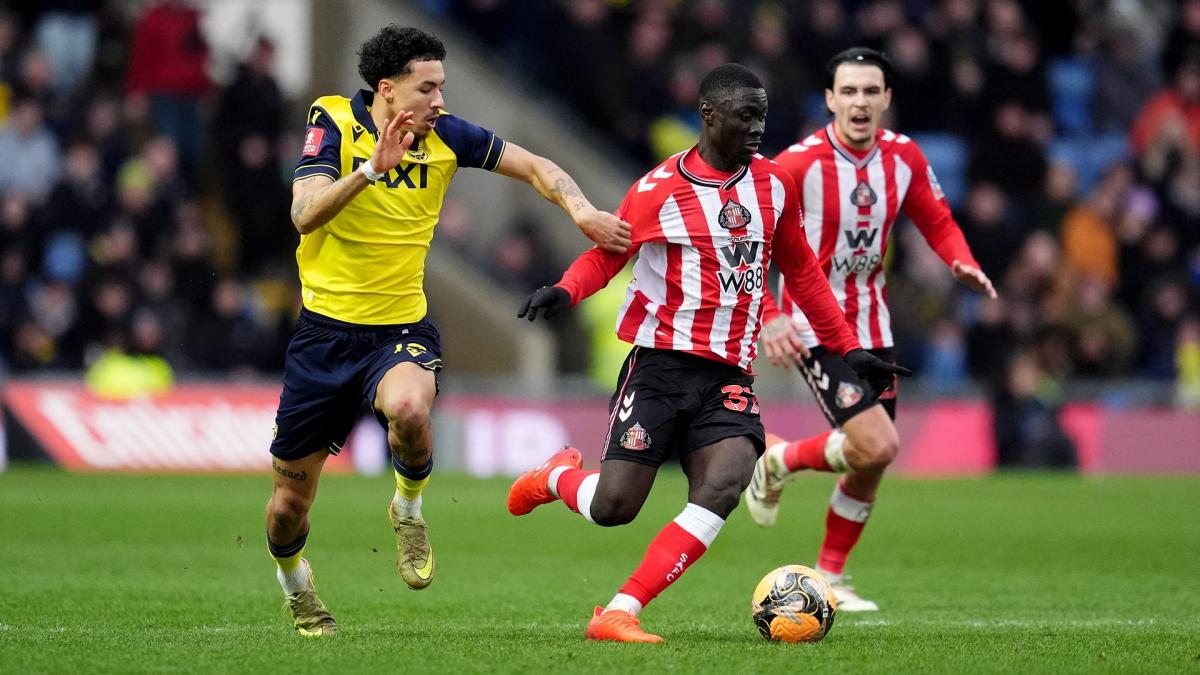 Quatre clubs de Ligue 1 sondent Sunderland pour le prometteur Jocelin Ta Bi