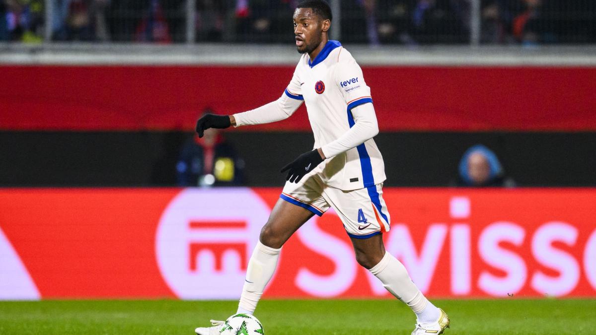 Chelsea : Tosin Aradabioyo entre Tottenham et le Betis