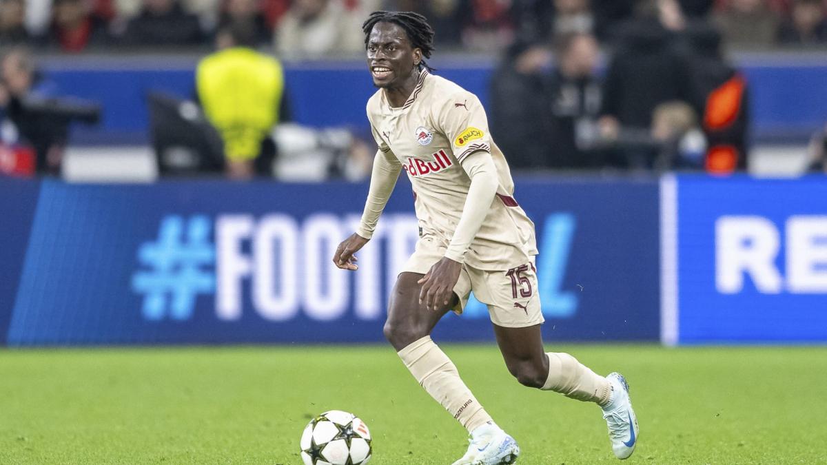 Deux clubs de Ligue 1 se disputent Mamady Diambou