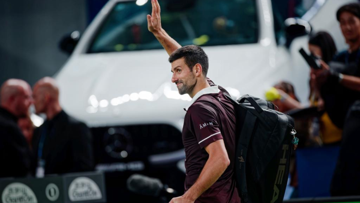Djokovic se despide de Shanghái y no puede celebrar con victoria su récord en los Masters 1000